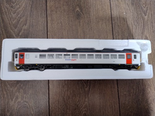 Hornby class 153 - class, single