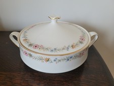 Royal Albert Paragon Belinda