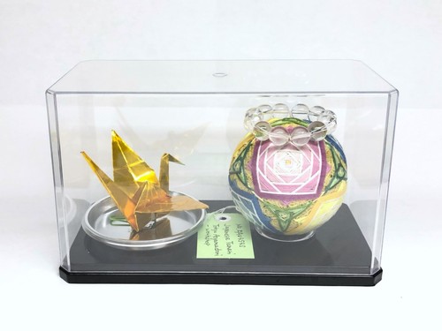 Rose accessory display case - display,
