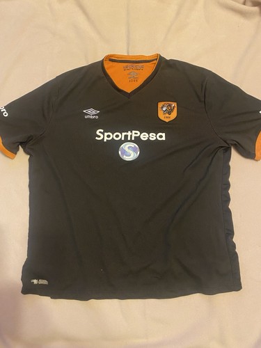 Hull umbro football shirt - umbro,