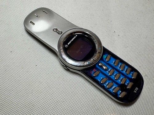 Motorola v70 silver - motorola,
