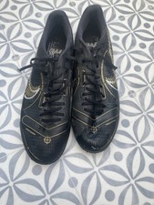 Nike Astro Turf Trainers Size 9