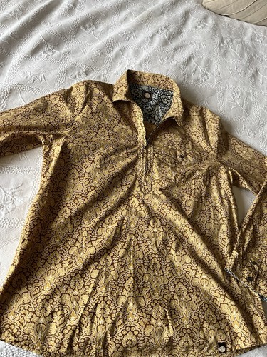 Pretty green paisley - pretty,