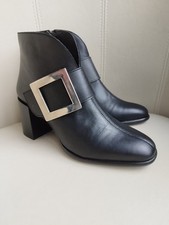 Dansi Spanish Designer Black