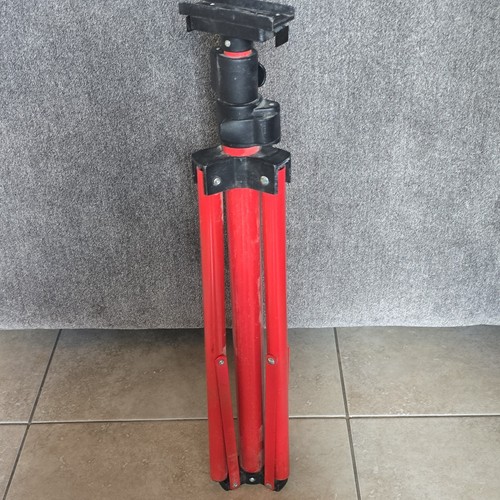 Red adjustable tripod - red,
