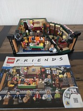 LEGO Friends Central Perk Cafe
