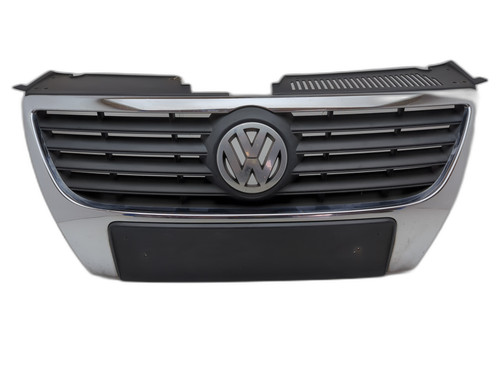 Passat 2005 10 - 2005-10, front
