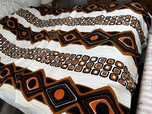 Vintage geometric brown orange - geometric,