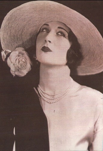 Vintage fashion postcard 1925 - vintage,