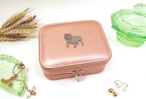 English bulldog rose - on,
