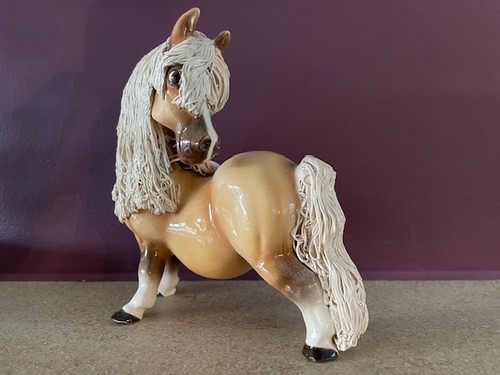 Chevral ceramic pony figurine - ceramic,