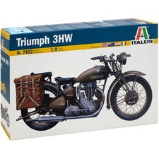 Italeri Triumph 3HW 1:9 Scale
