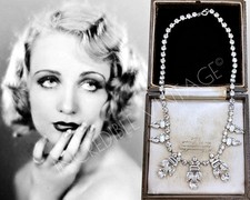 Vintage Art Deco Ice White