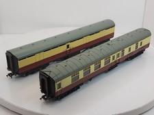 Bachmann Crimson and Cream OO Gauge Coaches 1 X Full Brake 1 X Brake Standard