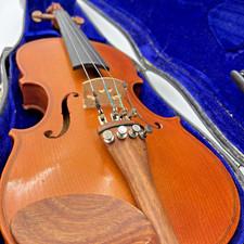 1/4 Size Stentor Violin with Case & Rosin (No Bow)                           K12