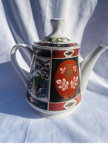 Imari porcelain vintage - imari,