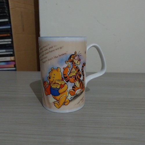 Disney winnie the pooh - winnie,
