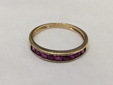 9ct Yellow Gold Ring Ruby
