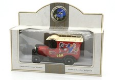 Lledo LP50180A - Bull Nose Morris Van - The Dandy - Desperate Dan - Red