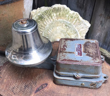 Vintage 1950's fire alarm bell