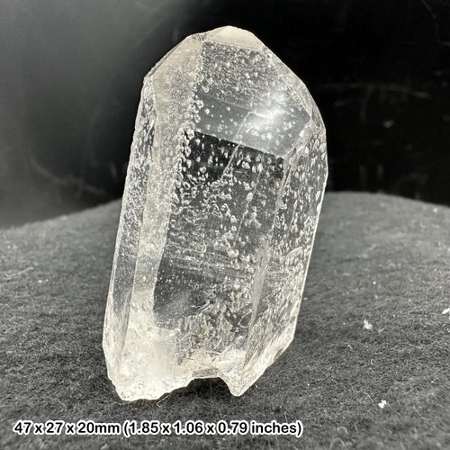 Large grade clear - clear, quartz