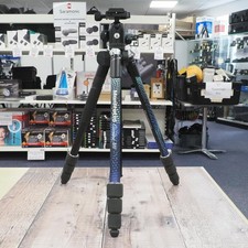 Used Manfrotto Element MII +
