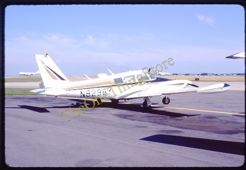 Piper twin comanche - 1970s, 35mm