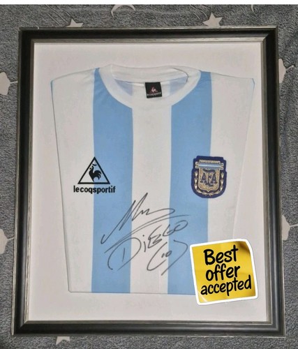Diego maradona signed - diego,