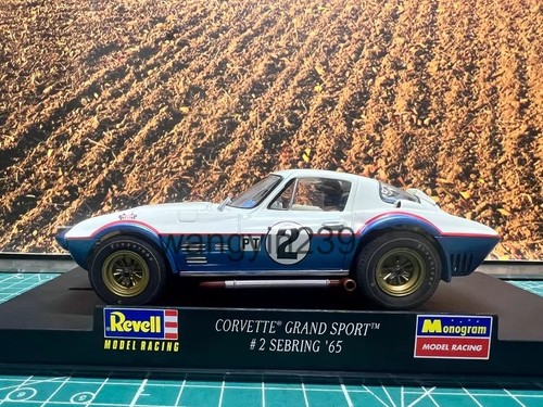 Revell monogram corvette - revell,