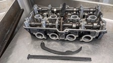 Suzuki gsxr750 cylinder head - cylinder,