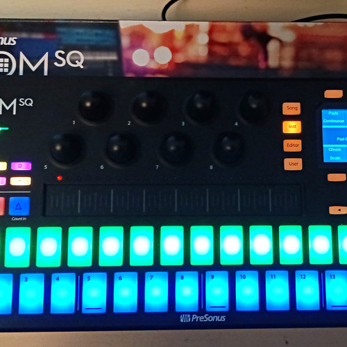 Presonus atom usb - sq, midi