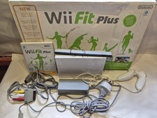 Nintendo Wii Console Bundle -