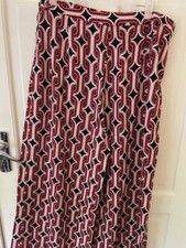 BNWOT KOALA BAY WIDE LEG