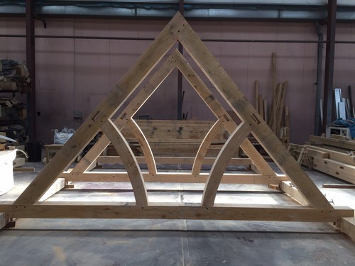 Green oak trusses - trusses, structural