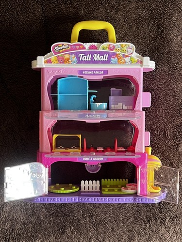 Shopkins tall mall playset - tall,