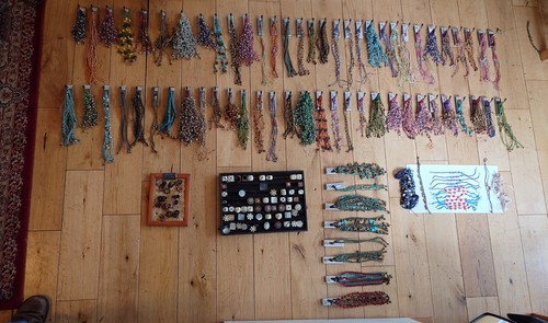 600 bracelets job lot - job,