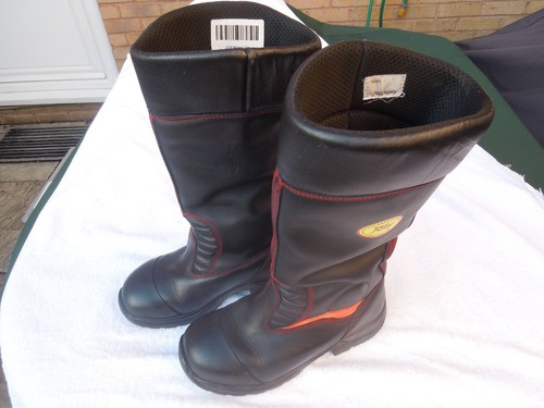 Jolly safety footwear - safety,
