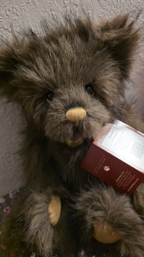 Charlie bears barnes - charlie,