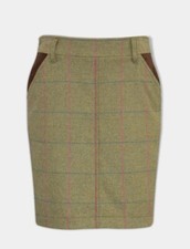 Alan Paine Combrook Ladies