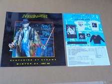 Marillion - Clutching At