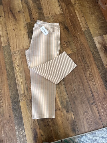 Bnwt alice collins beige - collins,