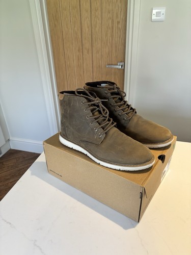 Tom men boots size 9 - tom's,