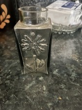 Dartington Crystal Flower