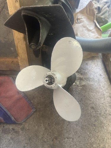 Yamaha outboard 28hp 25hp 20hp - 25hp,