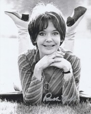 Pamela Franklin Signed 8x10