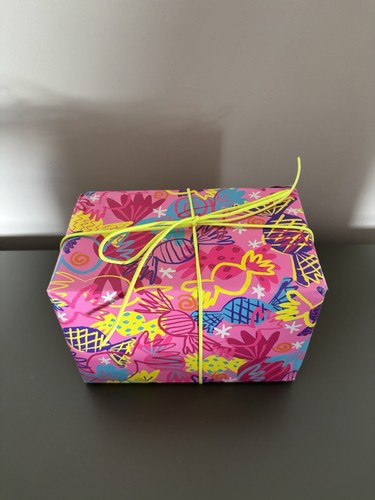 New lush sweet christmas gift - lush,