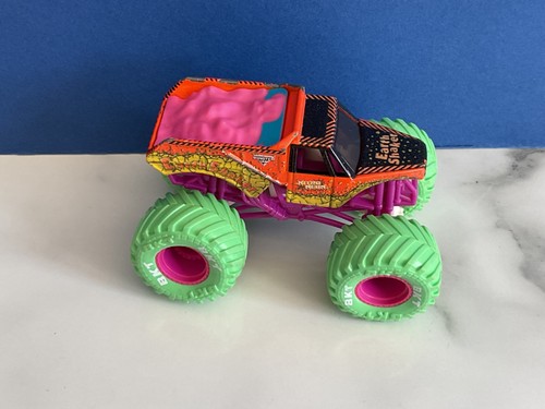 Monster jam nitro neon earth - monster,