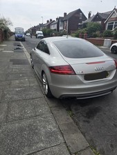 Audi TTS 8J MK2  Breaking
