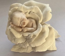 Stunning Guiseppe Armani Water