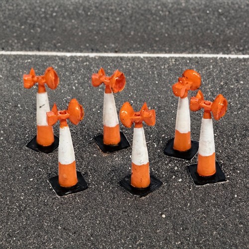 Td82 traffic cones - td82-2-oo,